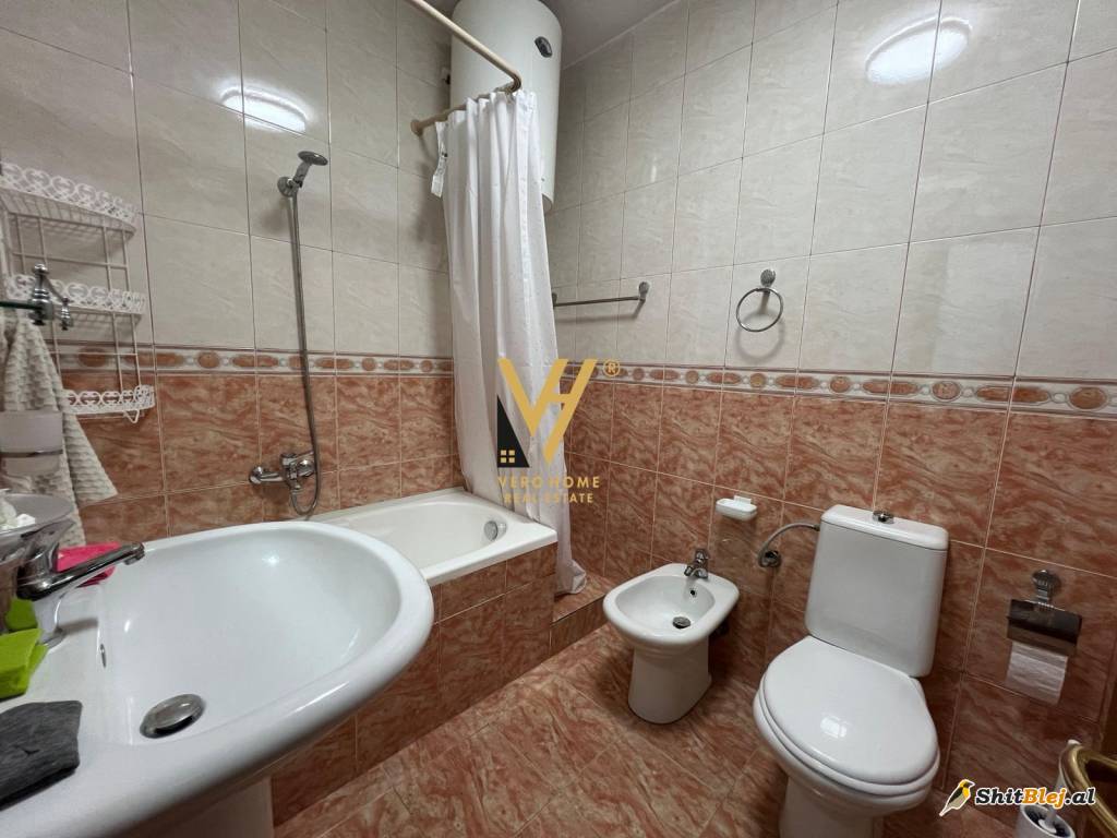1+1+BLK ME QIRA TE KOMUNA PARISIT 650 EU