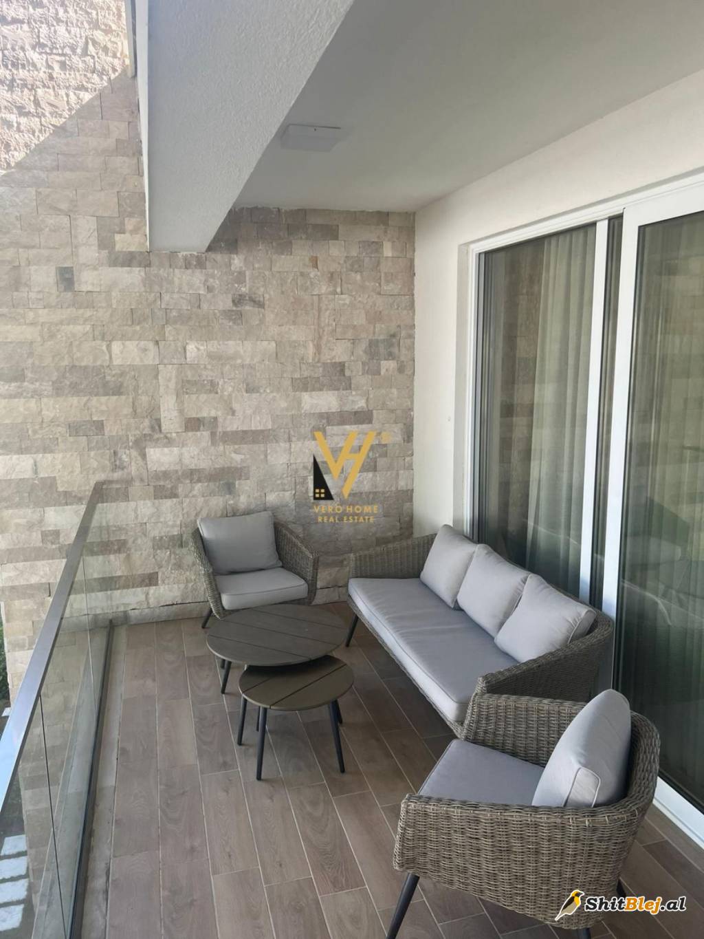  2+1 TE GJIRI I LALZIT 280.000 EURO