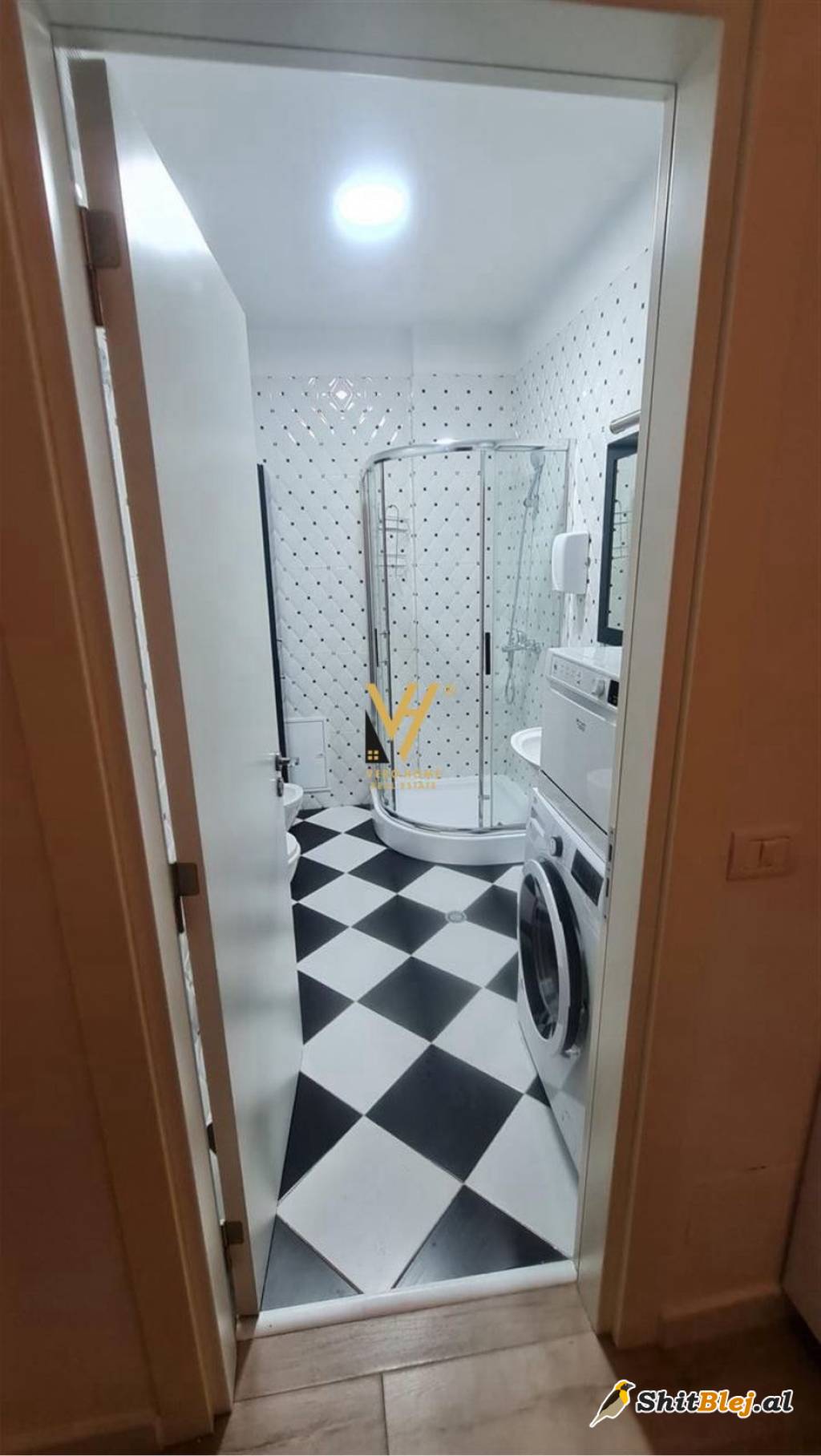  1+1+BLK ME QERA TEK ALI DEMI 550 EURO