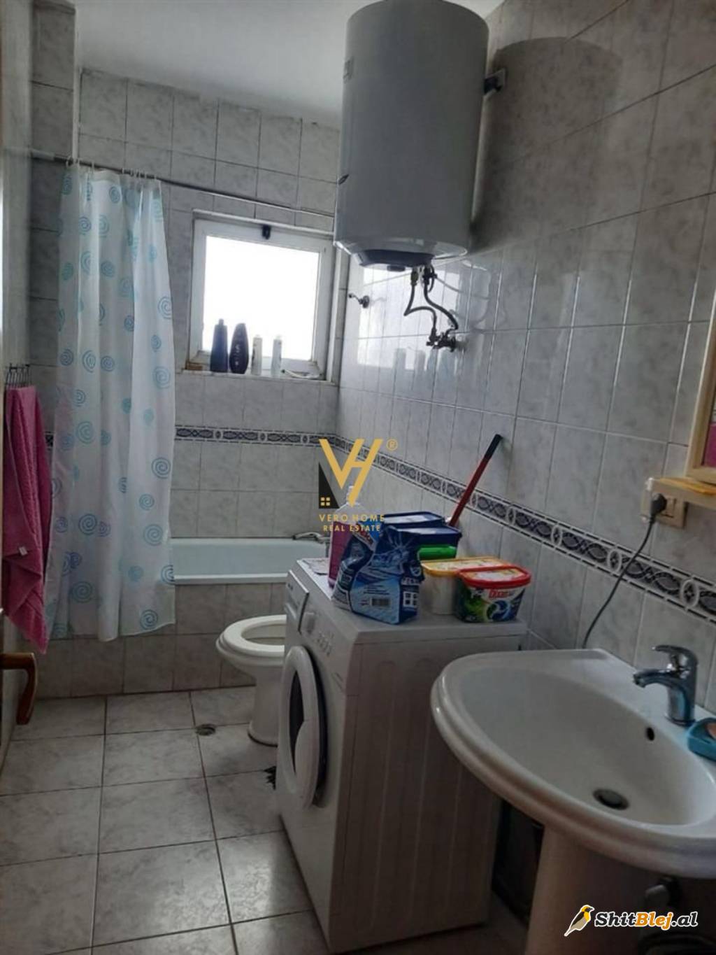  2+1+BLK TE RRUGA DRITAN HOXHA 500 EURO