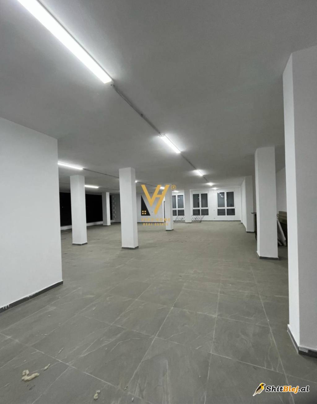  BIZNESI 240 M2  NE PASKUQAN 800 EURO