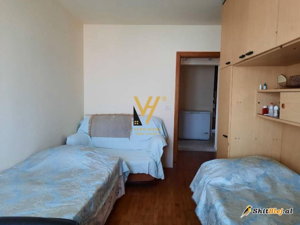  2+1+BLK TE RRUGA DRITAN HOXHA 500 EURO
