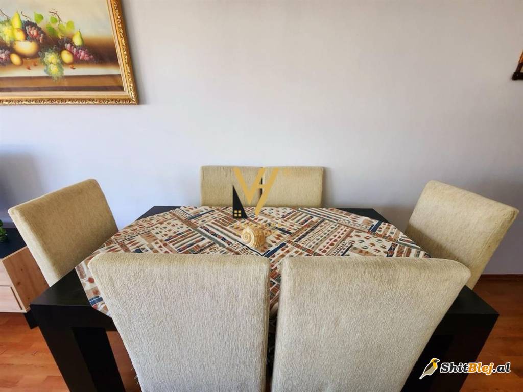 1+1+BLK ME QERA TE ZOGU I ZI 520 EURO