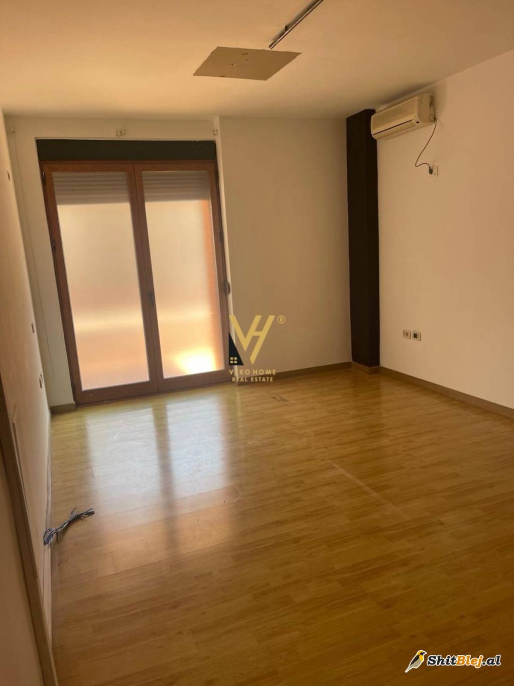 AMBIENT ME QERA NE MYSLYM SHYR 1.100 EUR