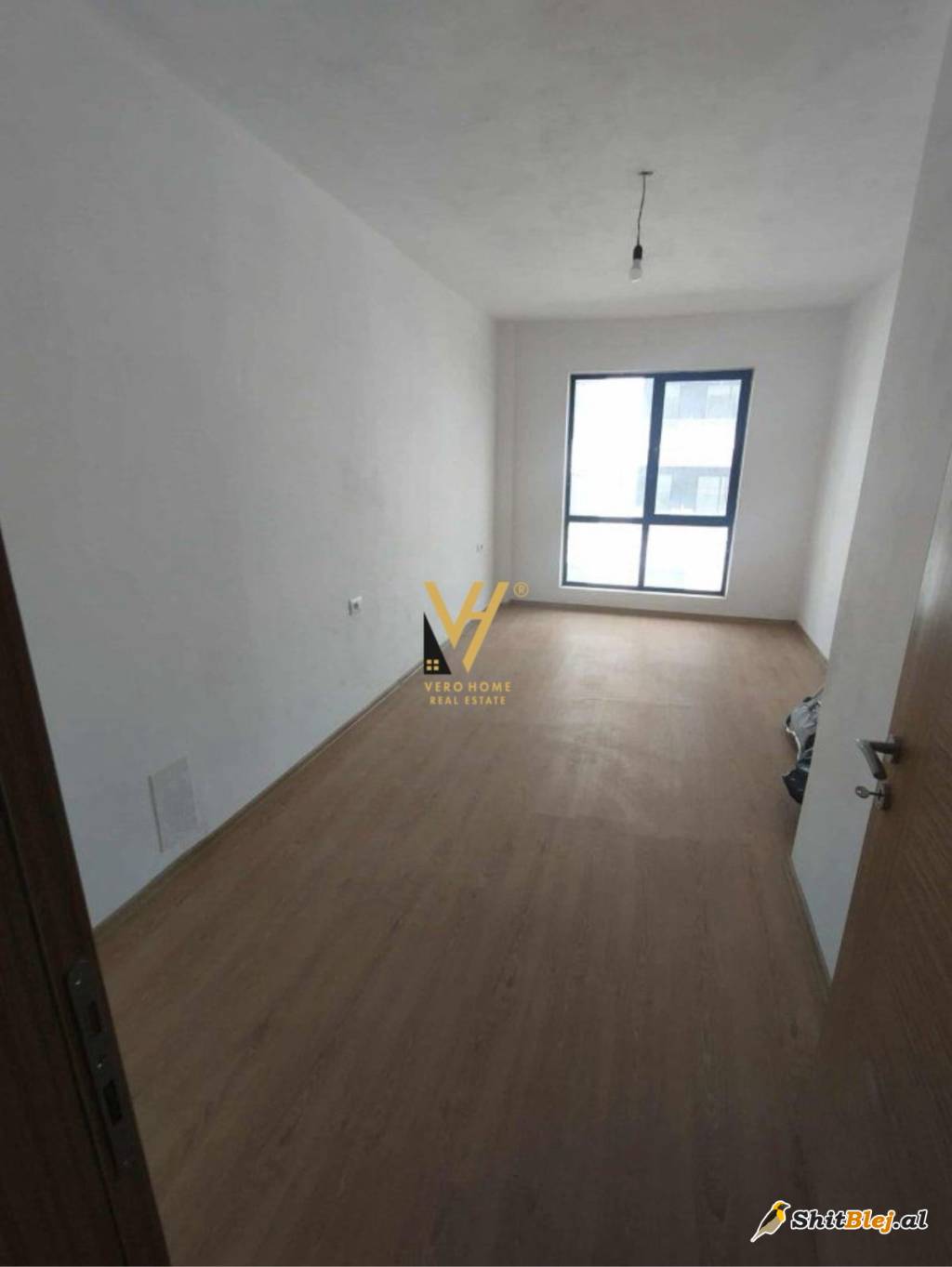 3+1+2+BLK ME QIRA TE 5 MAJI 450 EUR