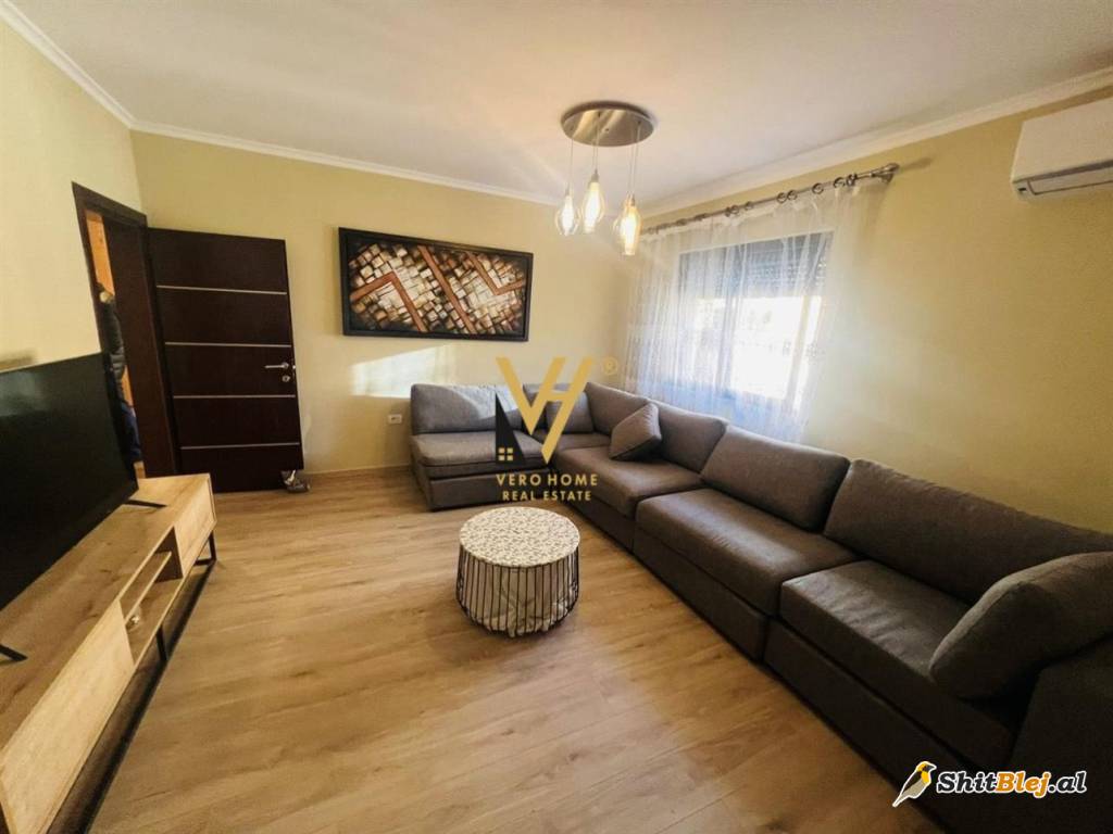 2+1 ME QERA TE STADIUMI DINAMO 650 EURO