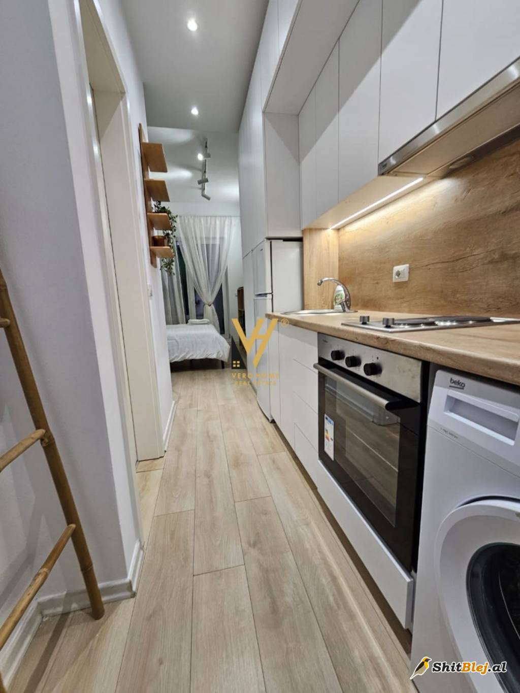 GARSONIERE TE 21 DHJETORI 93.000 EURO