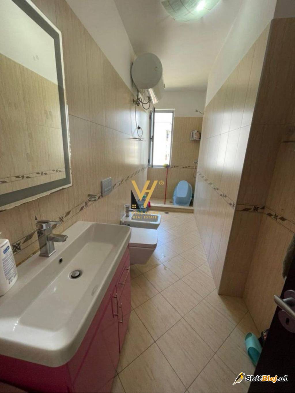 1+1 NE MISTO MAME 110.000 EURO