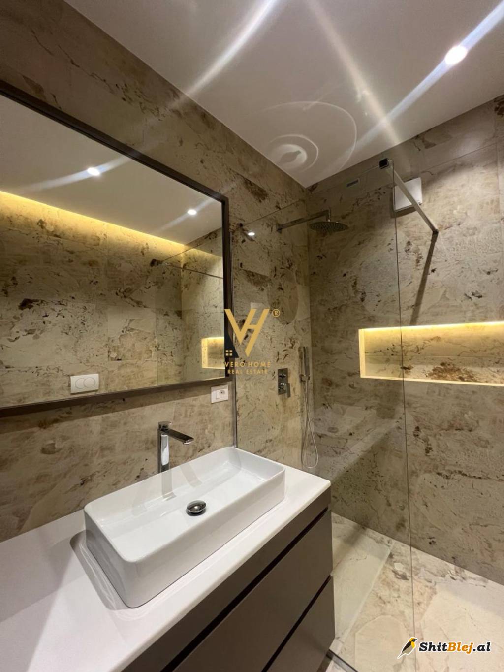  3+1+2+3BLK TE RR. KOSOVAREVE 2.500