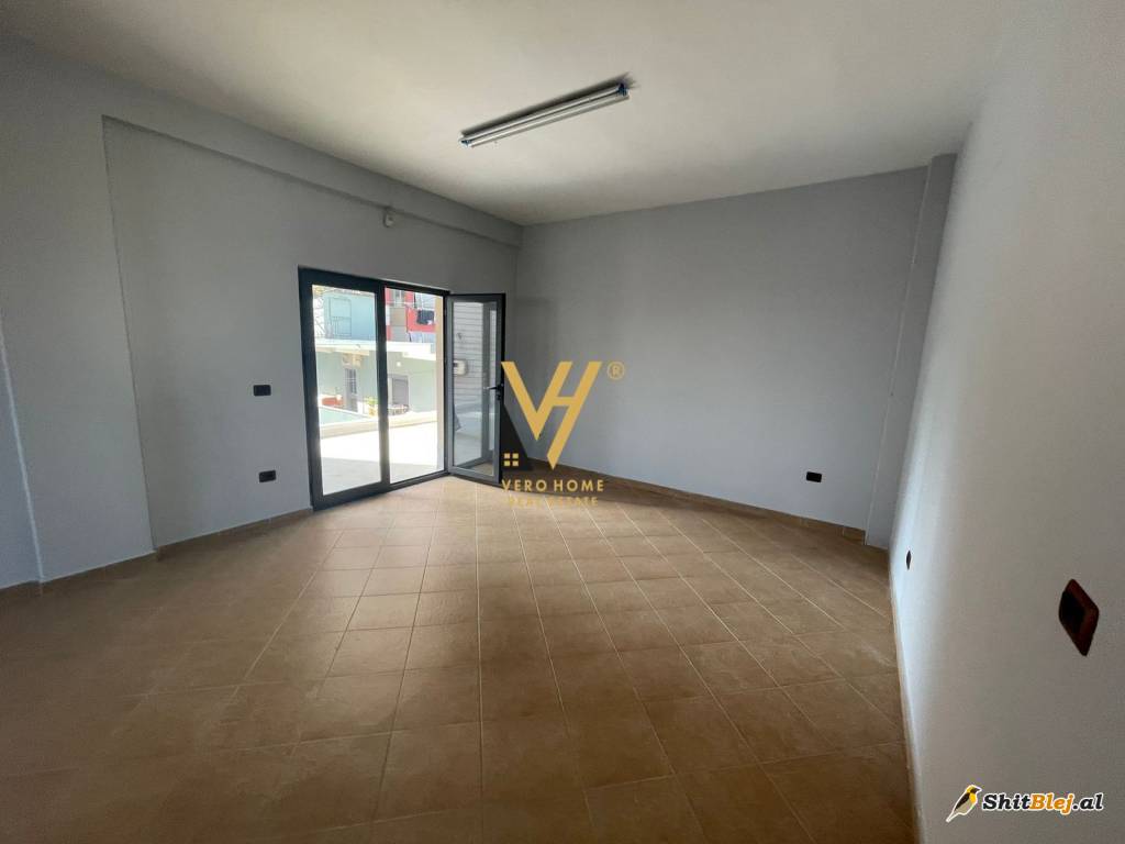 AMBIENT 209 M2 ME QERA NE ASTIR 1.500 EU