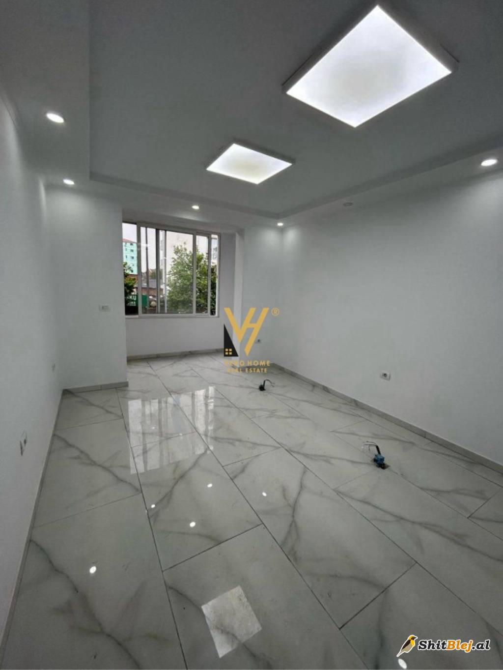 ZYRE 65M2 TE RRUGA E DIBRES 900 EURO
