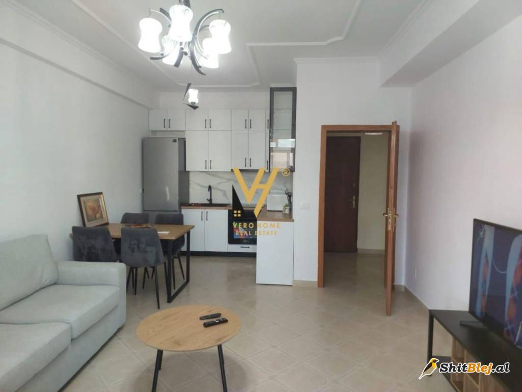 1+1 TE KOMUNA E PARISIT 60.000 LEKE