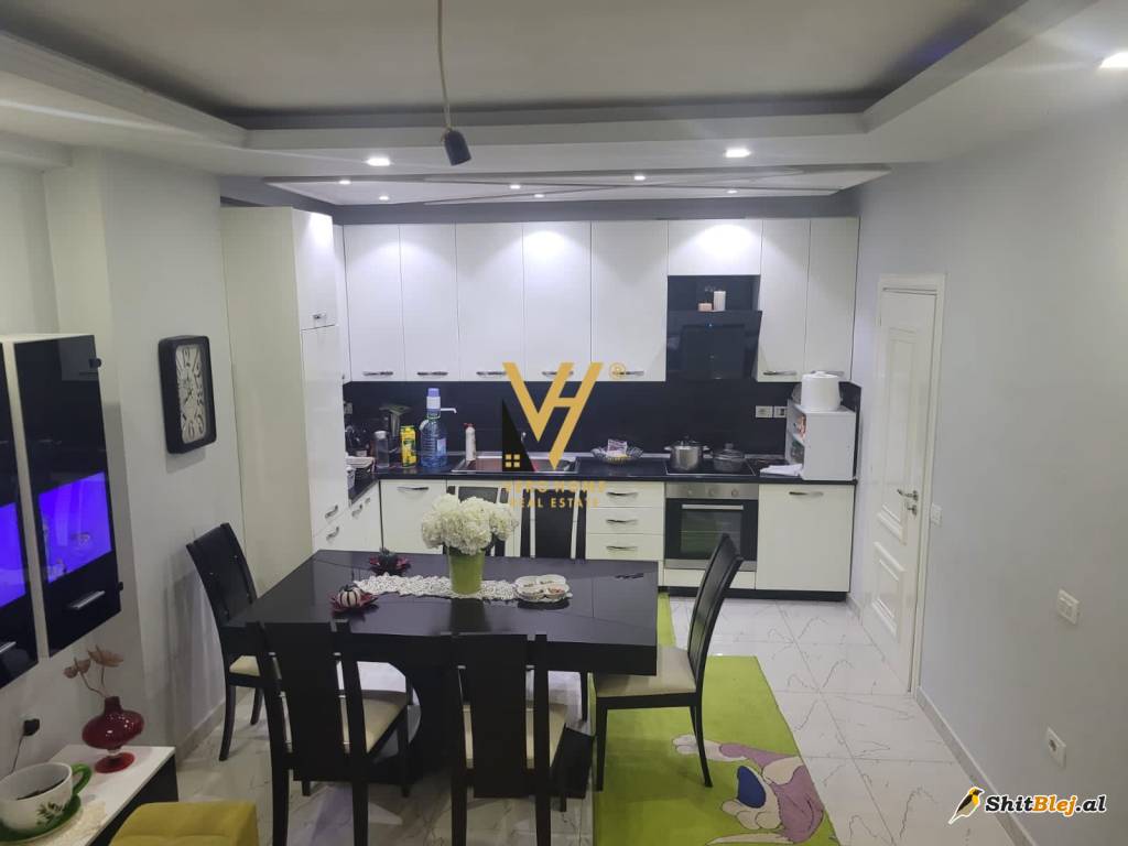  2+1+2BLK NE YZBERISHT 140.000 EURO
