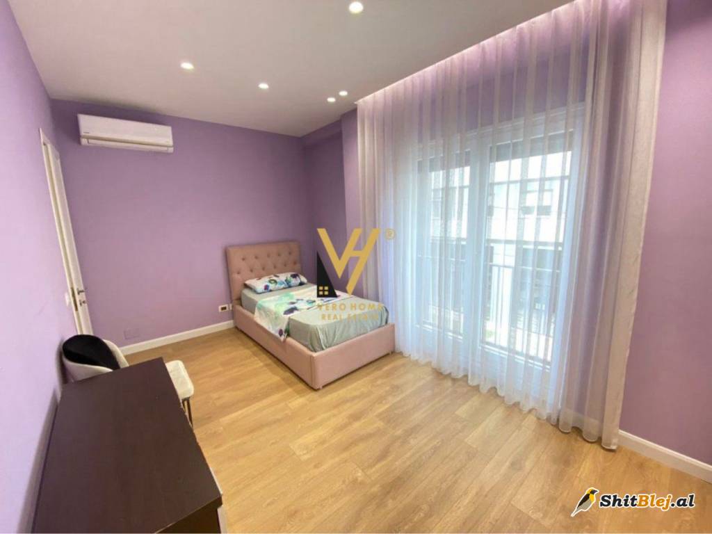  2+1+2 ME QERA TE RRUGA E DIBRES 800 EUR