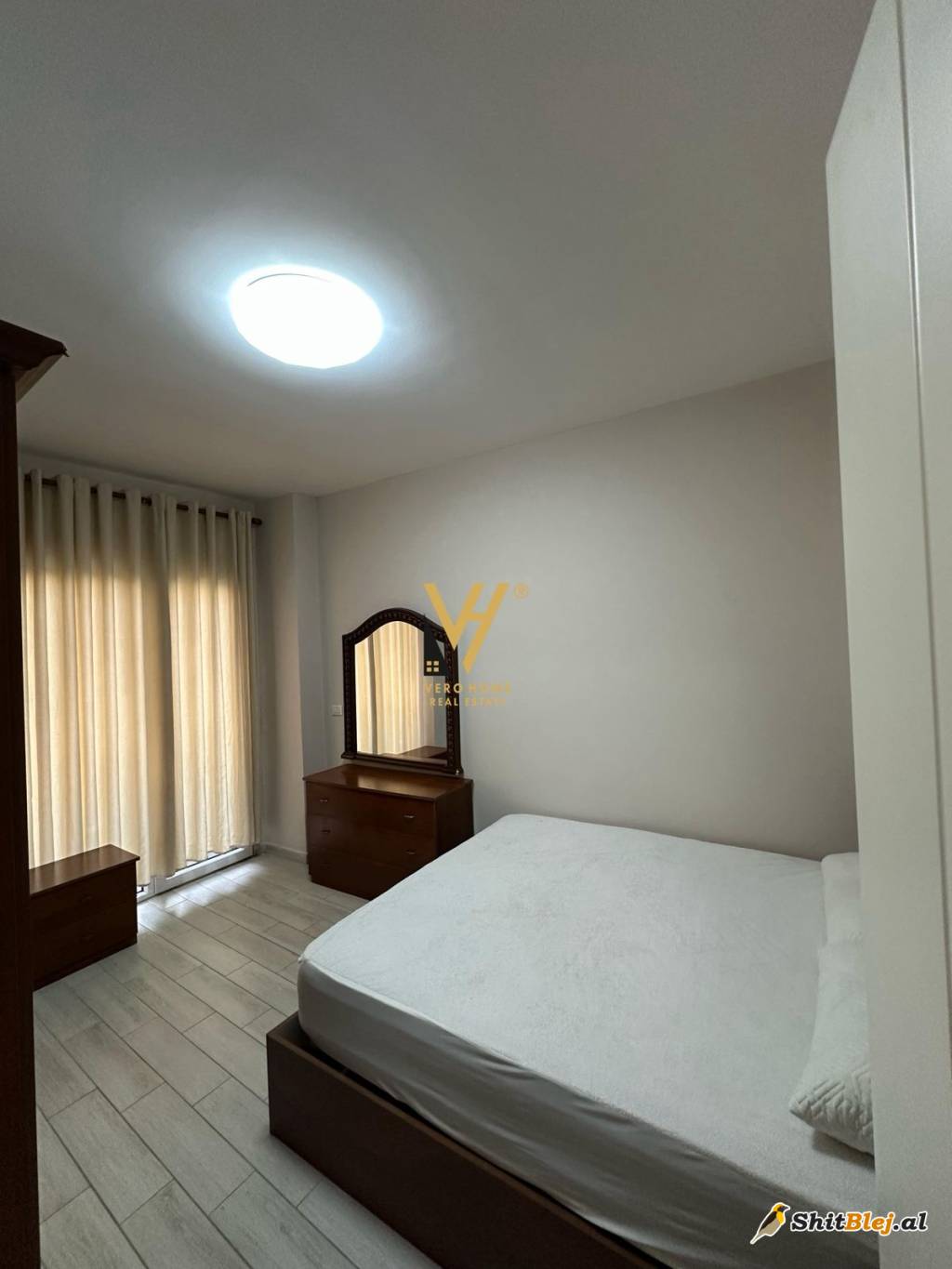 1+1+BLK ME QIRA NE ASTIR 420 EURO