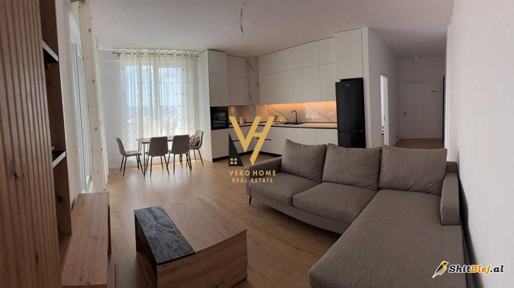 2+1+2 ME QIRA TE BULEVARDI I RI 650 EURO