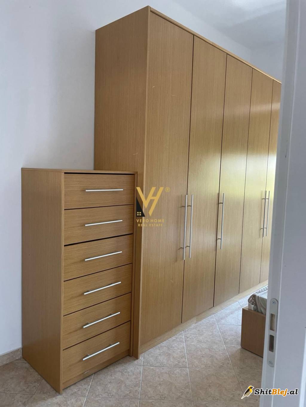 1+1 ME QIRA TE 21 DHJETORI 45.000 LEKE