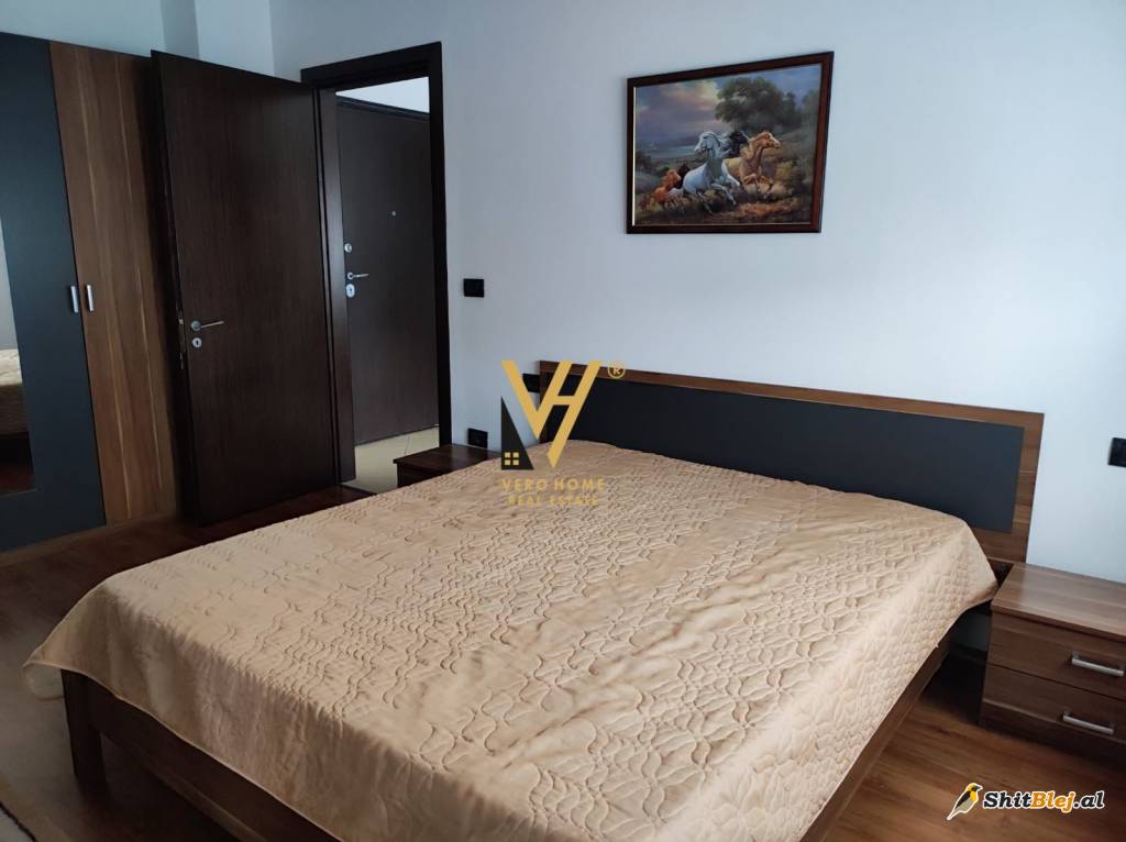 1+1 TE XHAMLLIKU 420 EURO