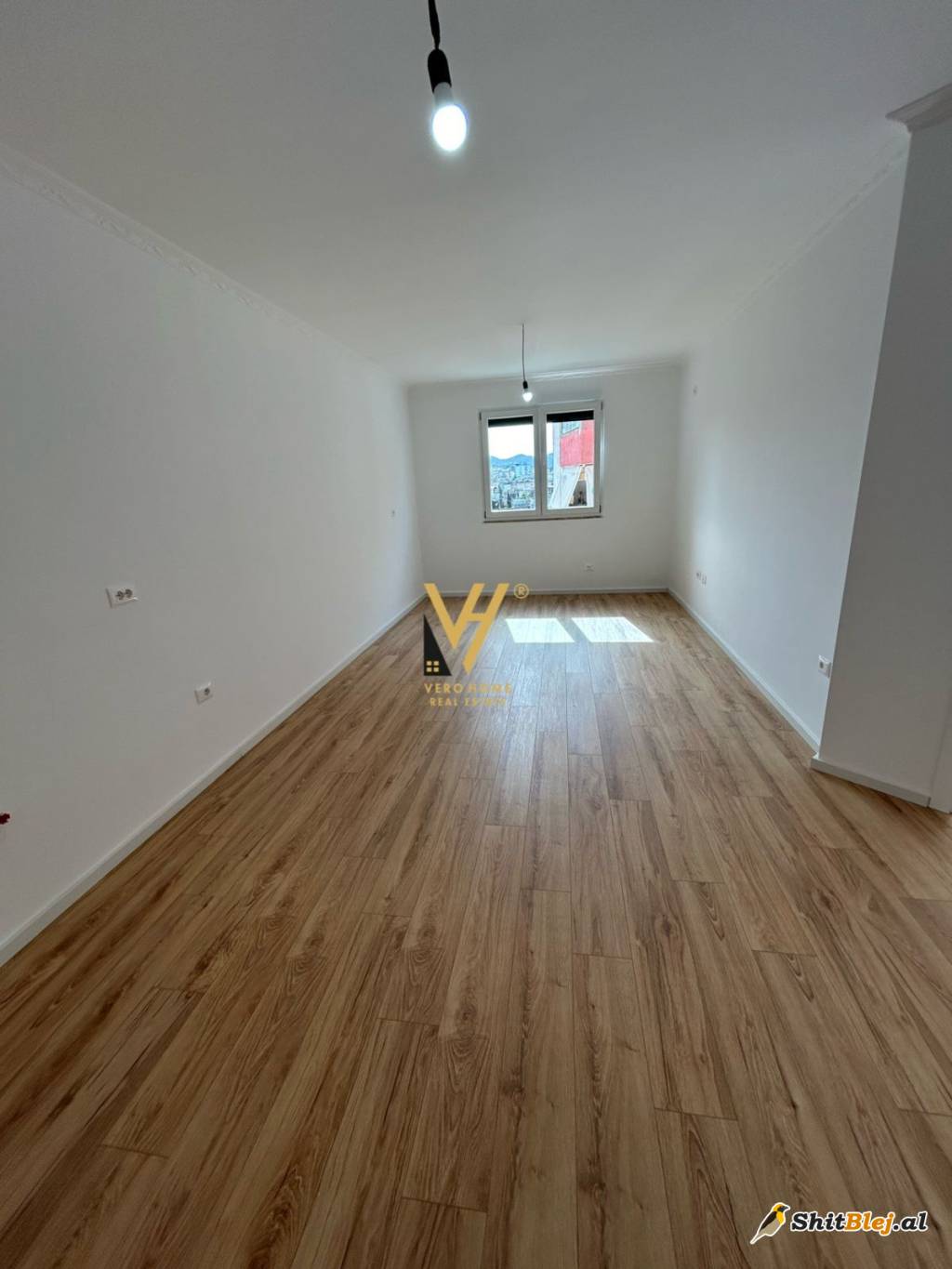 1+1RRUGA ELBASANIT 135.000 EURO