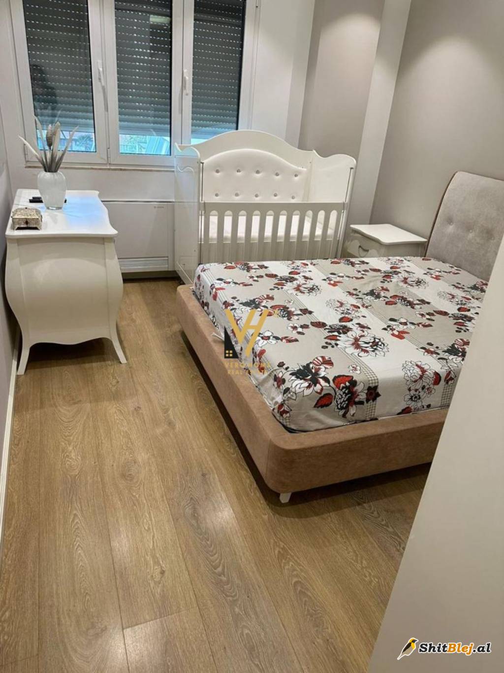2+1+BLK TE RRUGA BARDHYL 240.000 EURO