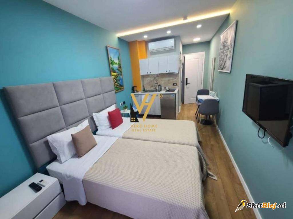 HOTEL ME QERA TE RRUGA KAVAJES 6.500 EUR