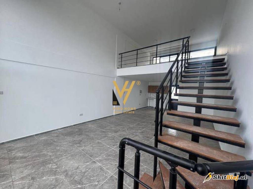 AMBIENT 93 M2 TE SHKOLLA BALETIT 700 EUR