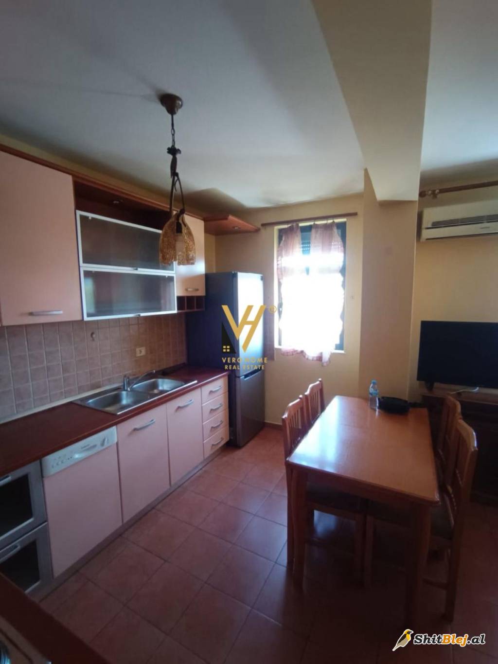 1+1 ME QIRA TE ISH-PARKU 550 EURO
