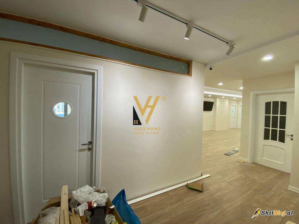 ZYRE 180 M2 TE RRUGA E KAVAJES 1.850 EUR