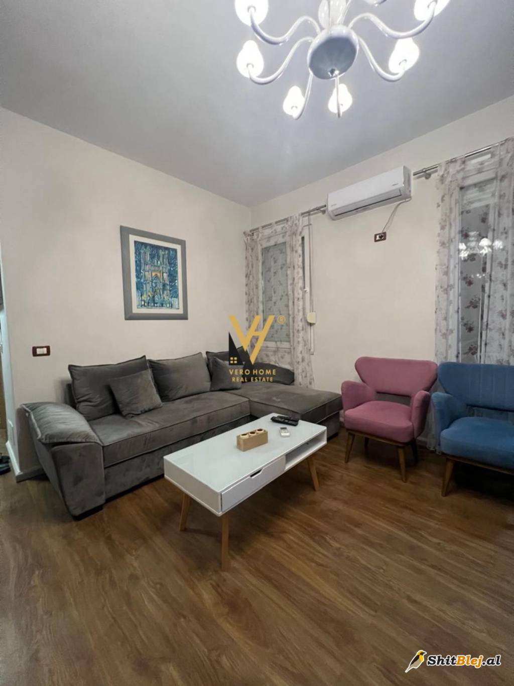  1+1+BLK ME QIRA NE QENDER 700 EURO