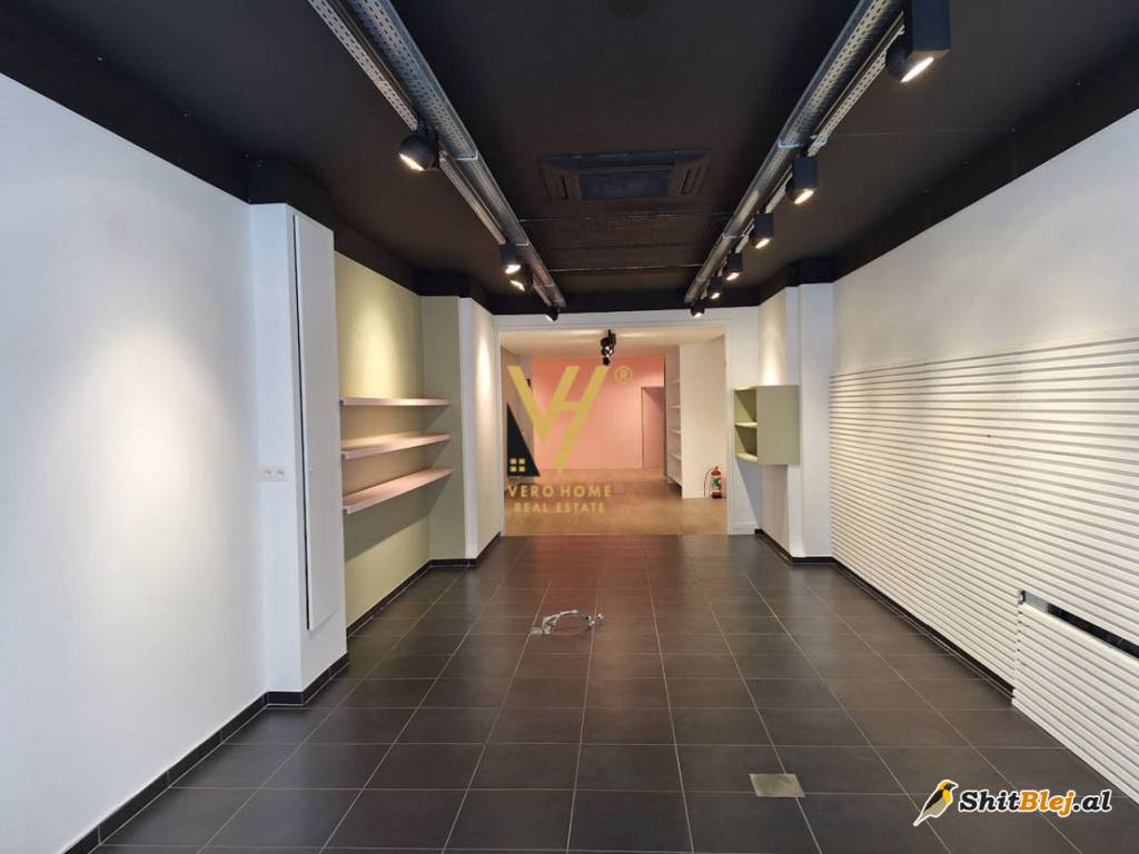 120 M2 TE ISH EKSPOZITA 1.300 EURO