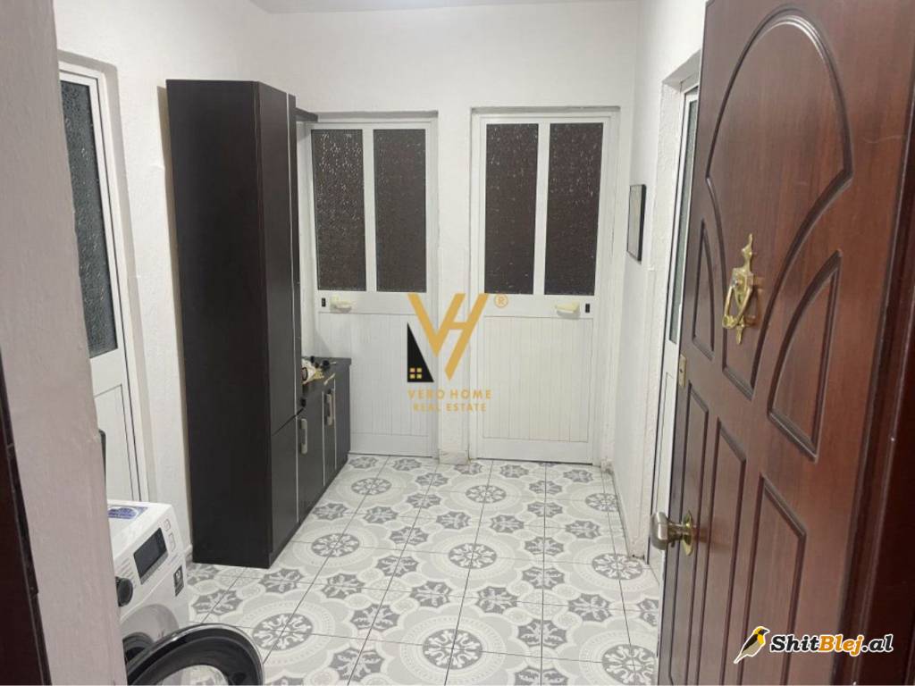  2+1+BLK TE XHAMLLIKU 130.000 EURO