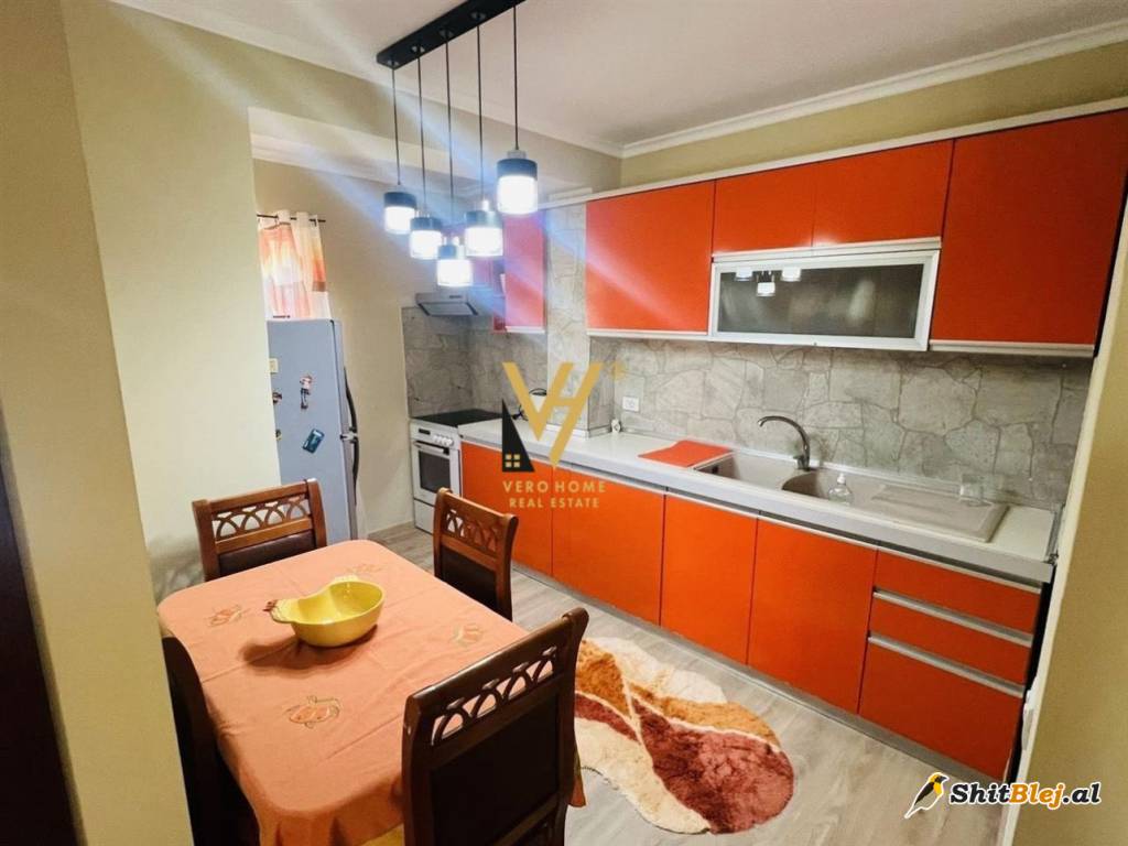 2+1 ME QERA TE STADIUMI DINAMO 650 EURO
