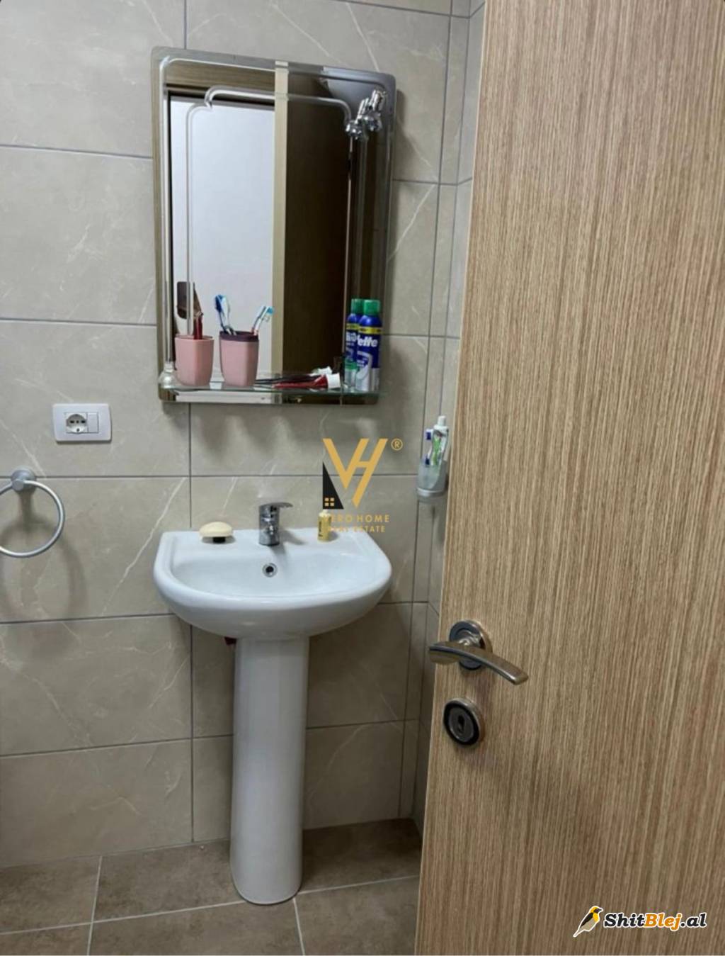 3+1+2+BLK ME QIRA TE 5 MAJI 750 EUR
