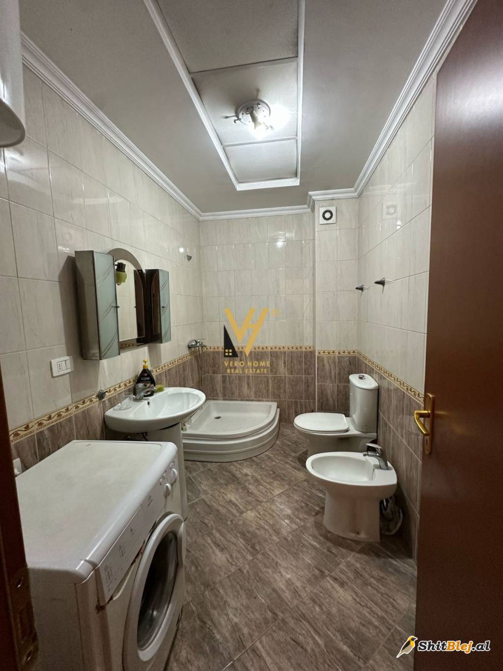 ZYRE 105 M2 TE KRISTAL CENTER 900 EURO