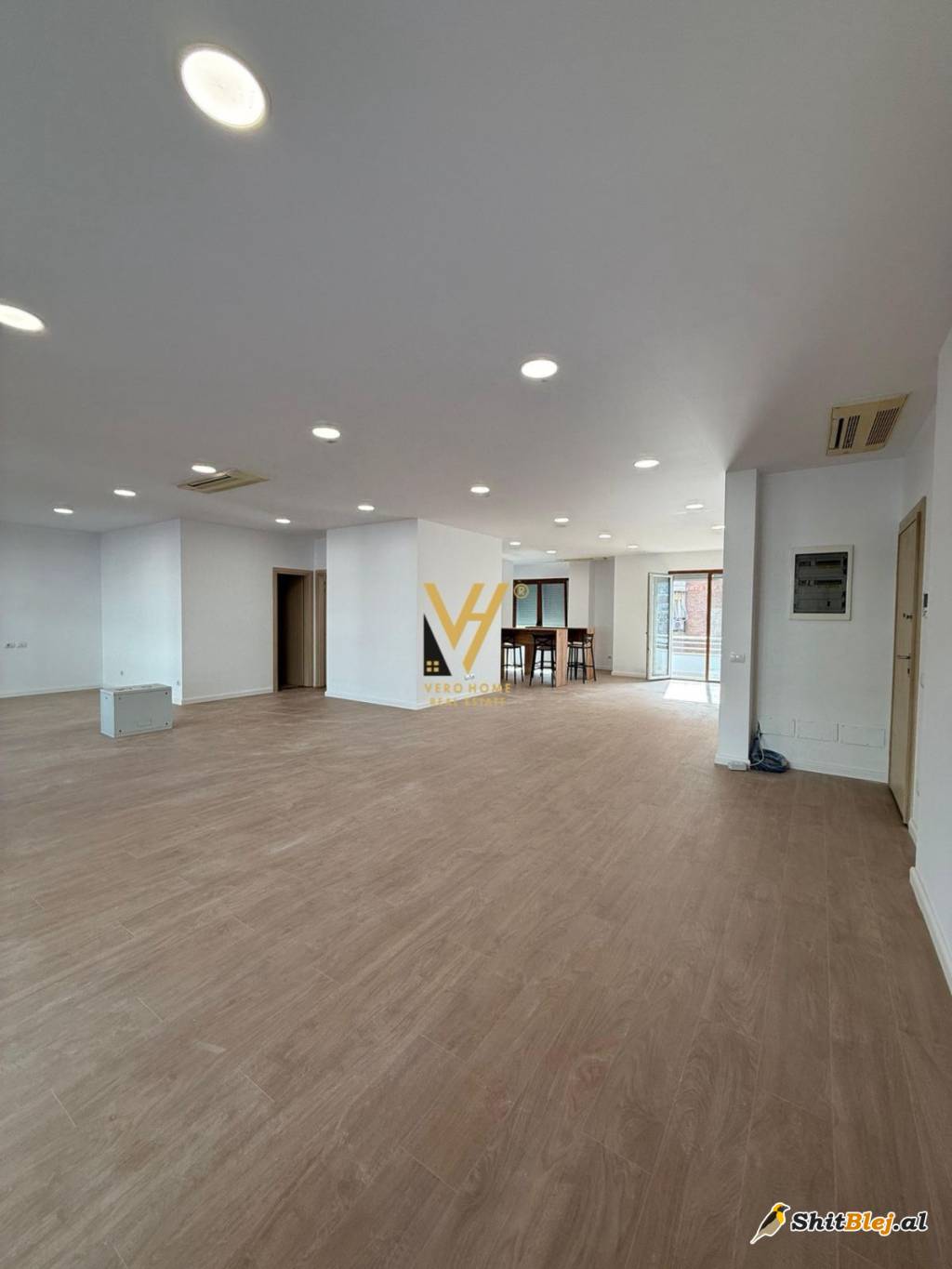  ZYRE 190 M2 TE DELIJORGJI 250.000 EURO