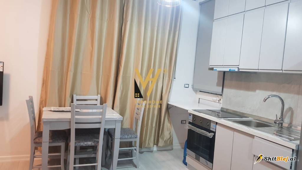 1+1 ME QERA TE KOMUNA E PARISIT 650 EURO