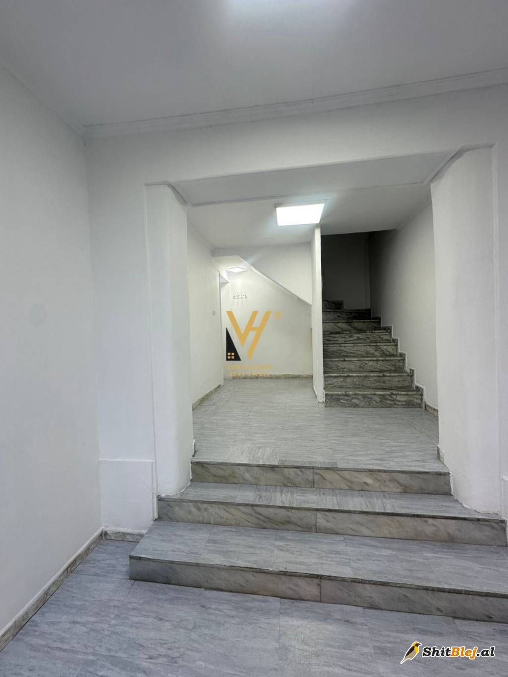 AMBIENT 113 M2  FERIT XHAJKO 100.000 LEK
