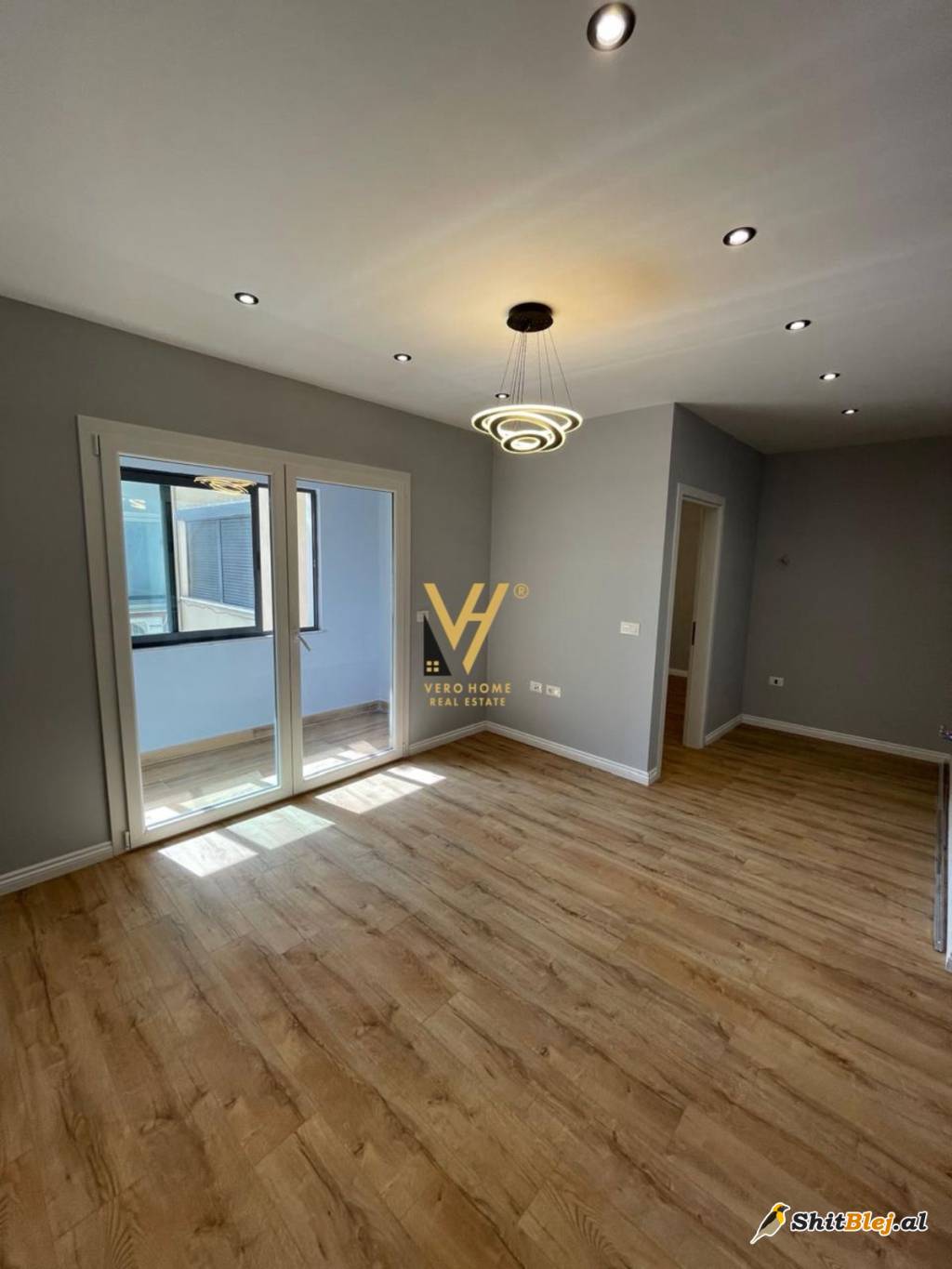 APARTAMENT 1+1 TE 5 MAJI 98.000 EURO