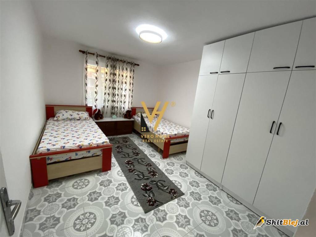 2+1 ME QERA TE FERIT XHAJKO 600 EURO