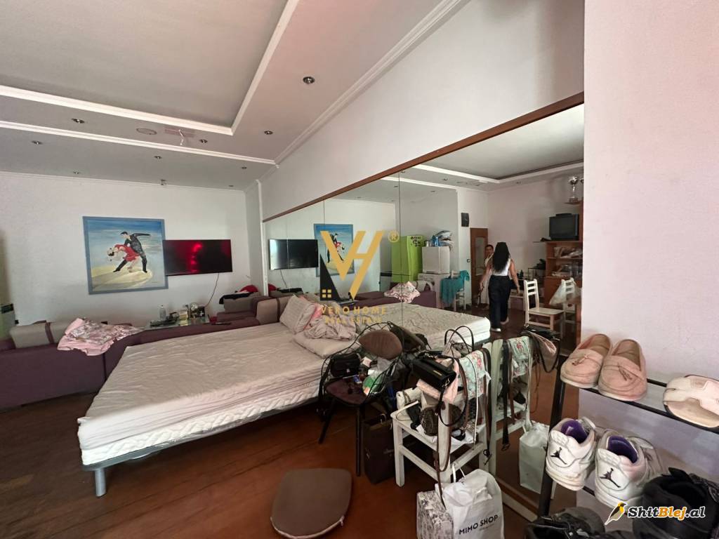  AMBIENT 71 M2 TE 21 DHJETORI 1.000 EURO