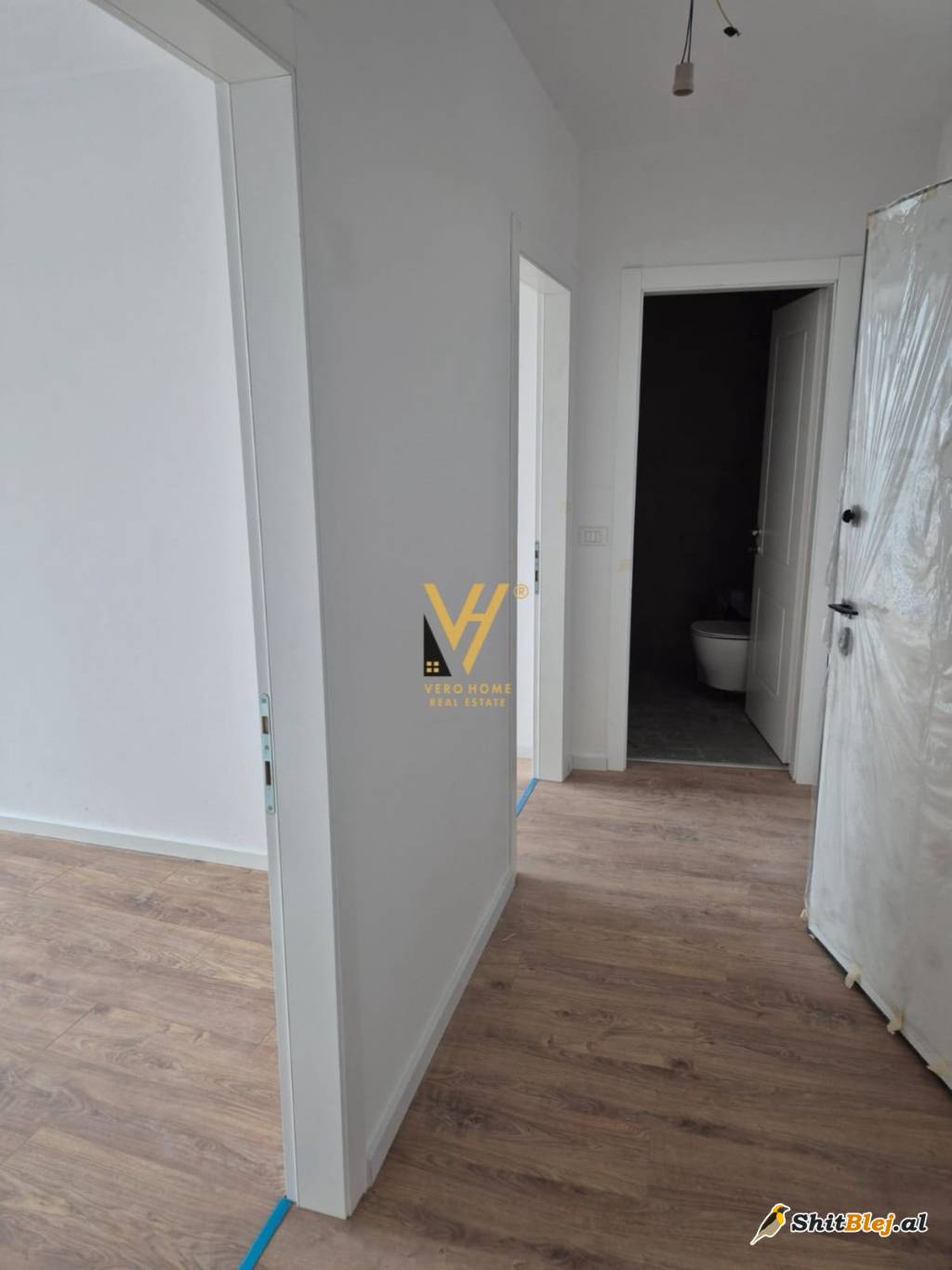 ZYRE 103 M2 ME QERA TE LAKE VIEW 1.900 E