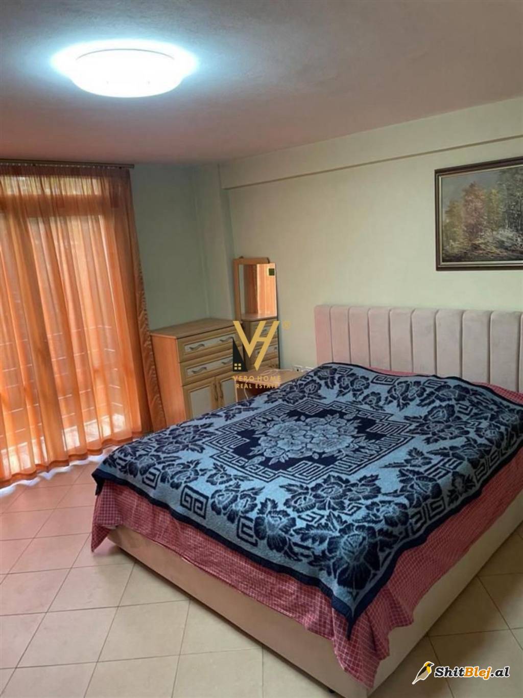 APARTAMENT TEK SHKOLLA E KUQE 600 EURO