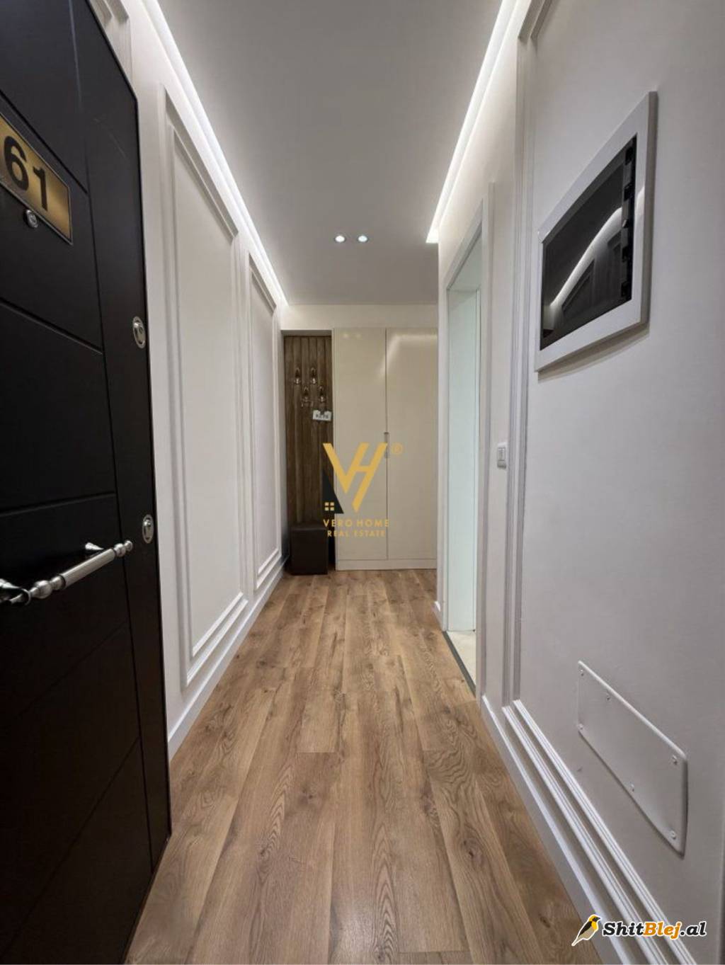  2+1+BLK ME QERA TE CASA ITALIA 800 EURO