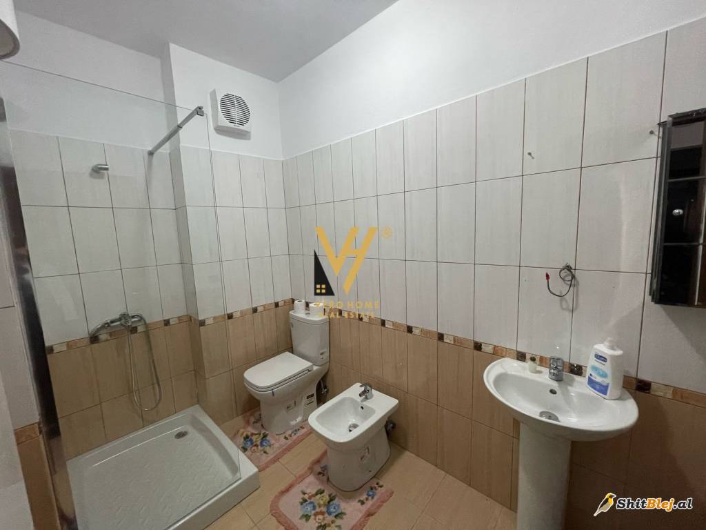  3+1+BLK ME QERA TE ALI DEMI 750 EURO