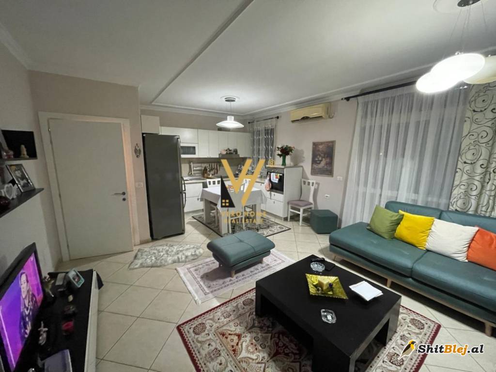 2+1+2TE RRUGA IRFAN TOMINI 155.000 EURO