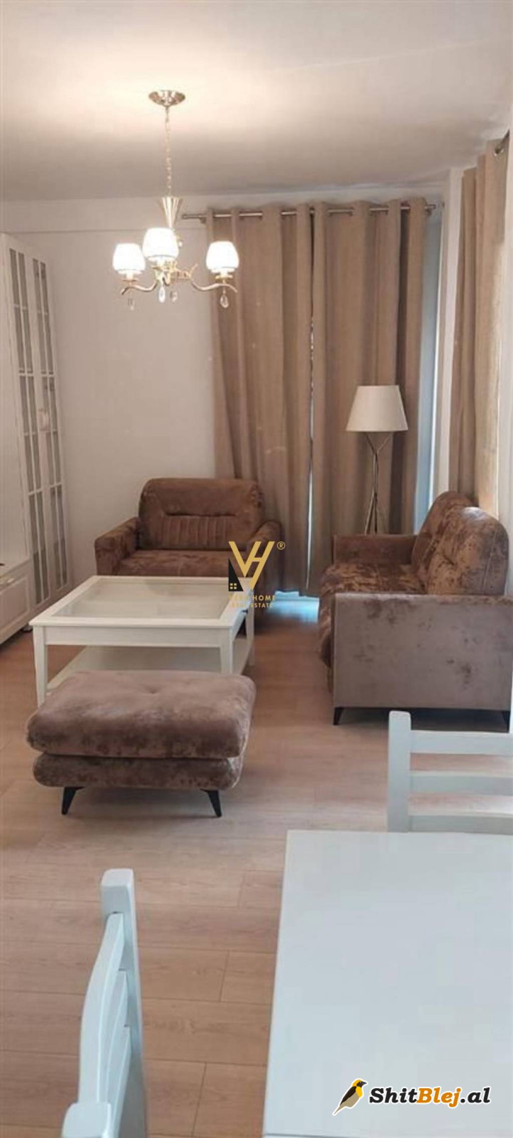 2+1+2+BLK ME QIRA TE OXHAKU 650 EUR