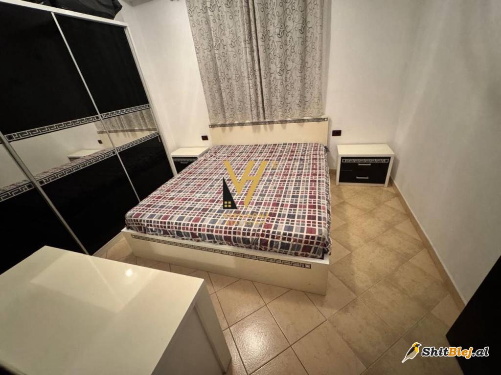 1+1+BLK ME QERA NE LAPRAKE 500 EURO