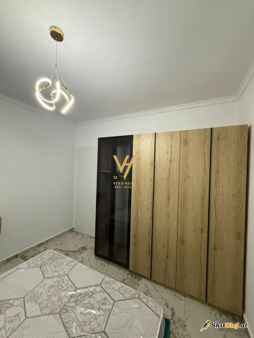 1+1+DEPO TE SHKEMBI I KAVAJES 72.000 EUR
