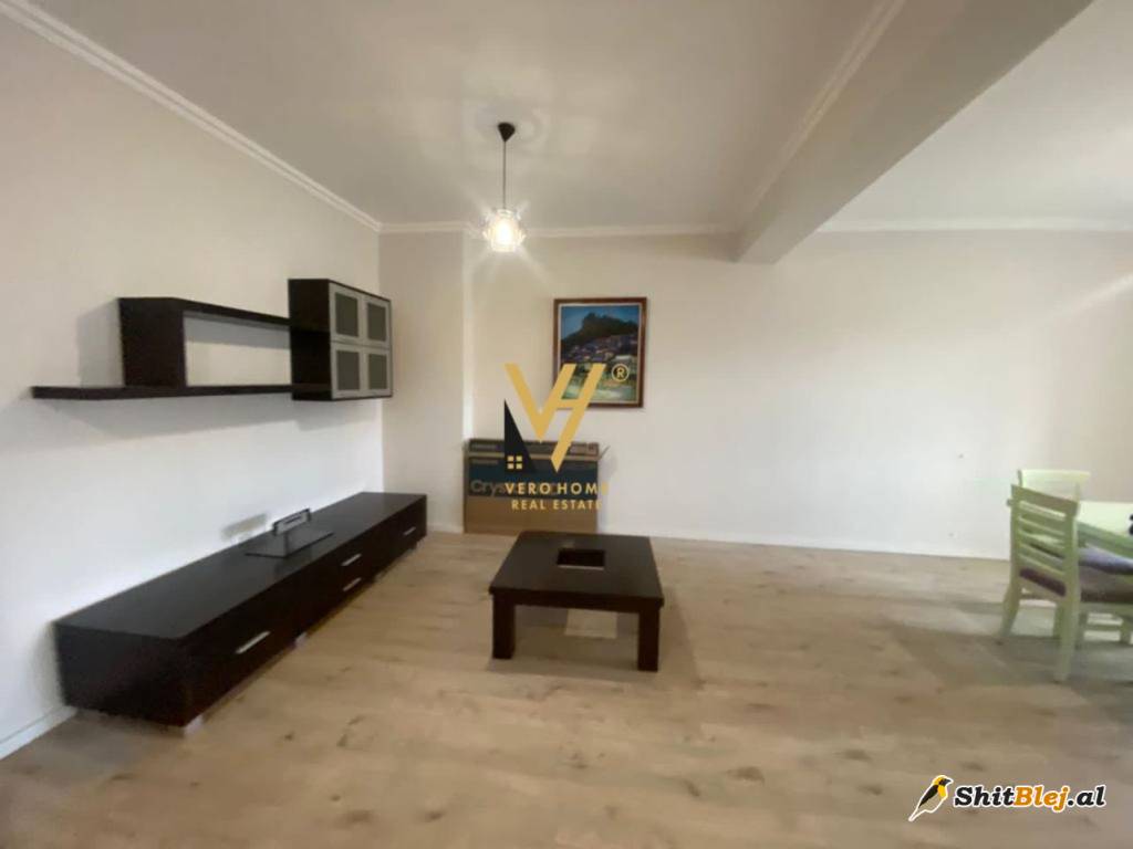 2+1 TE SPITALI AMERICAN 3 , 380 EURO