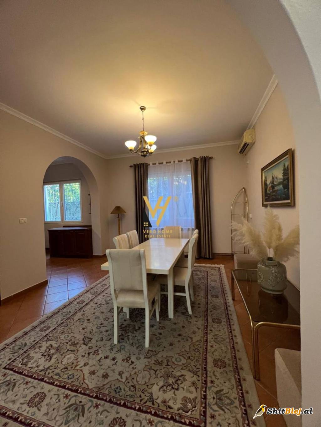 VILE 2 KATESHE NE SELITE 2.000 EURO